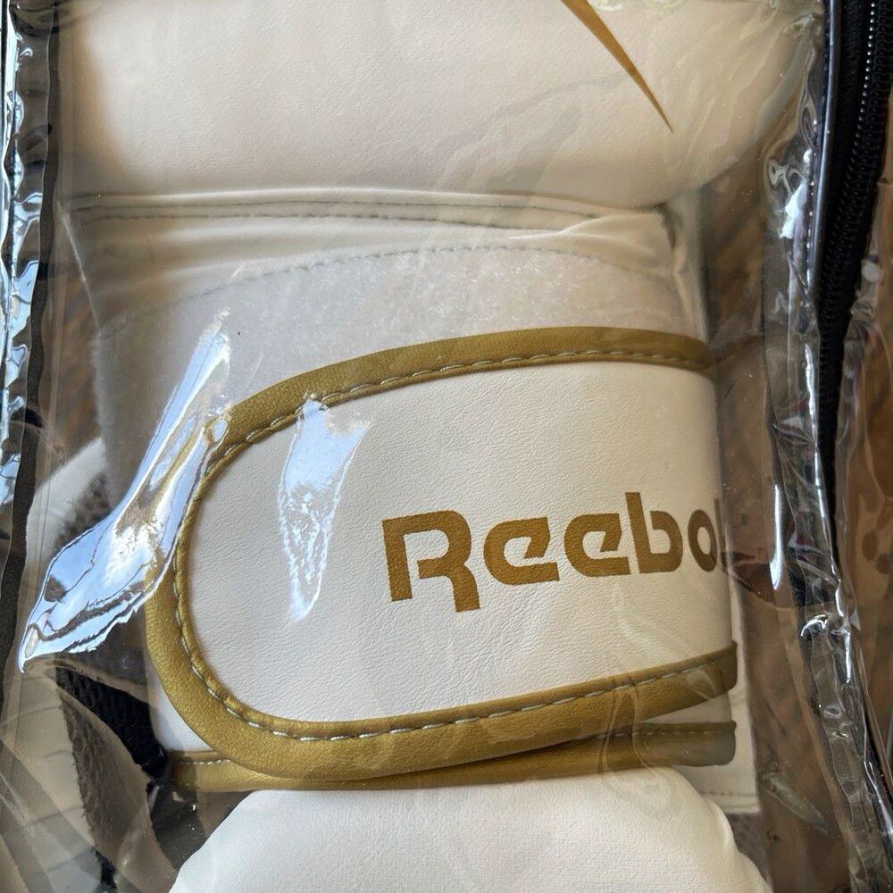 Reebok Boxing Gloves 14 oz Size L White and Gold Training Gloves